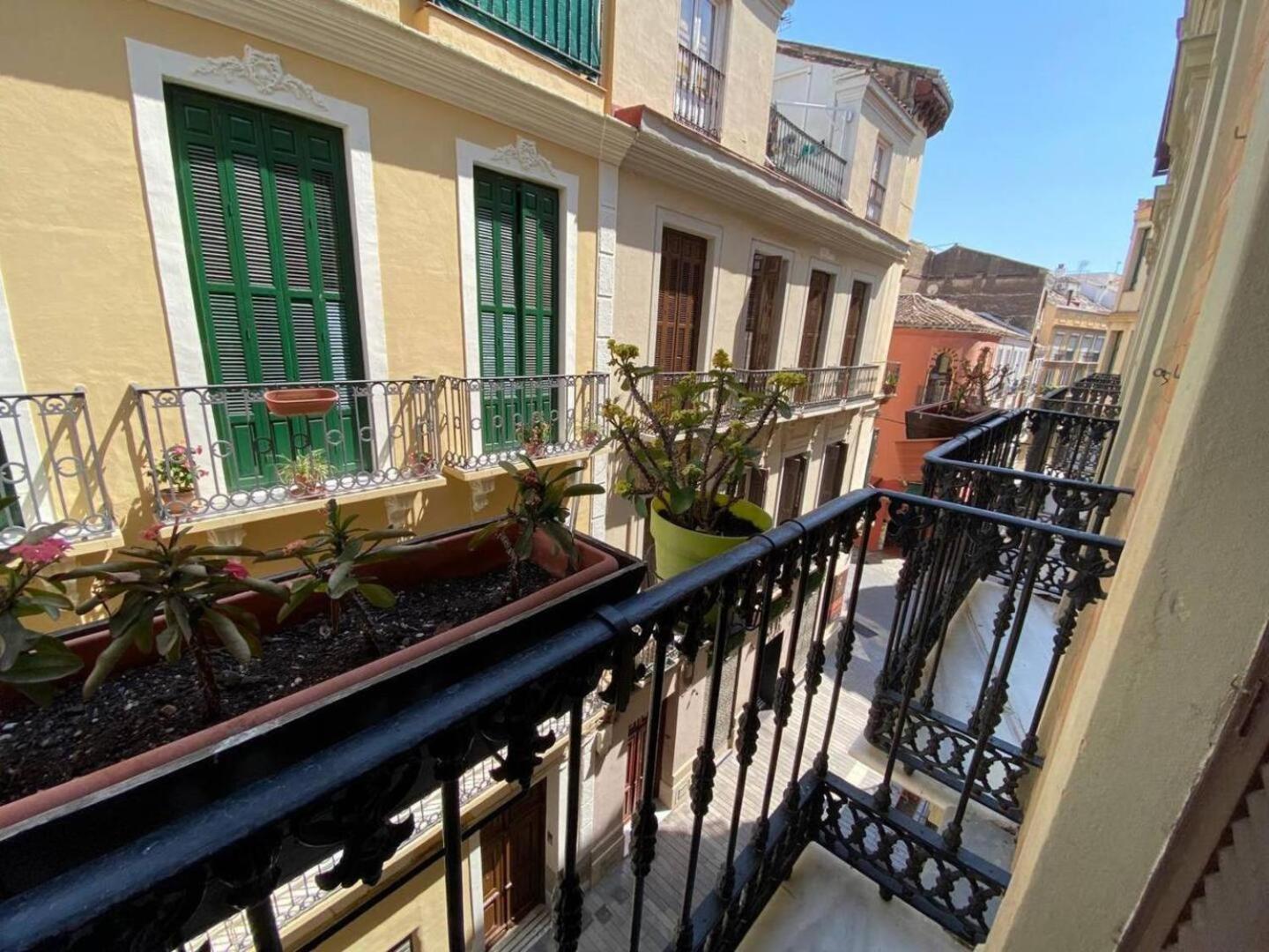 Alma De Malaga 2Br Stay With Art History & Comfort In The Heart Of The City Málaga Extérieur photo