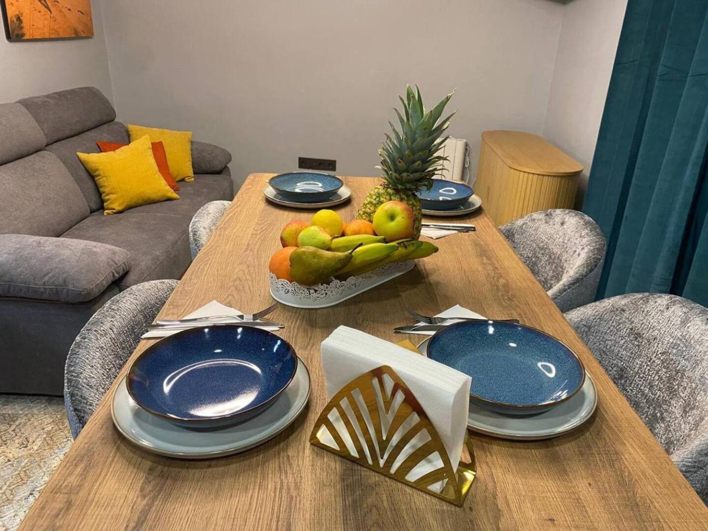 Alma De Malaga 2Br Stay With Art History & Comfort In The Heart Of The City Málaga Extérieur photo