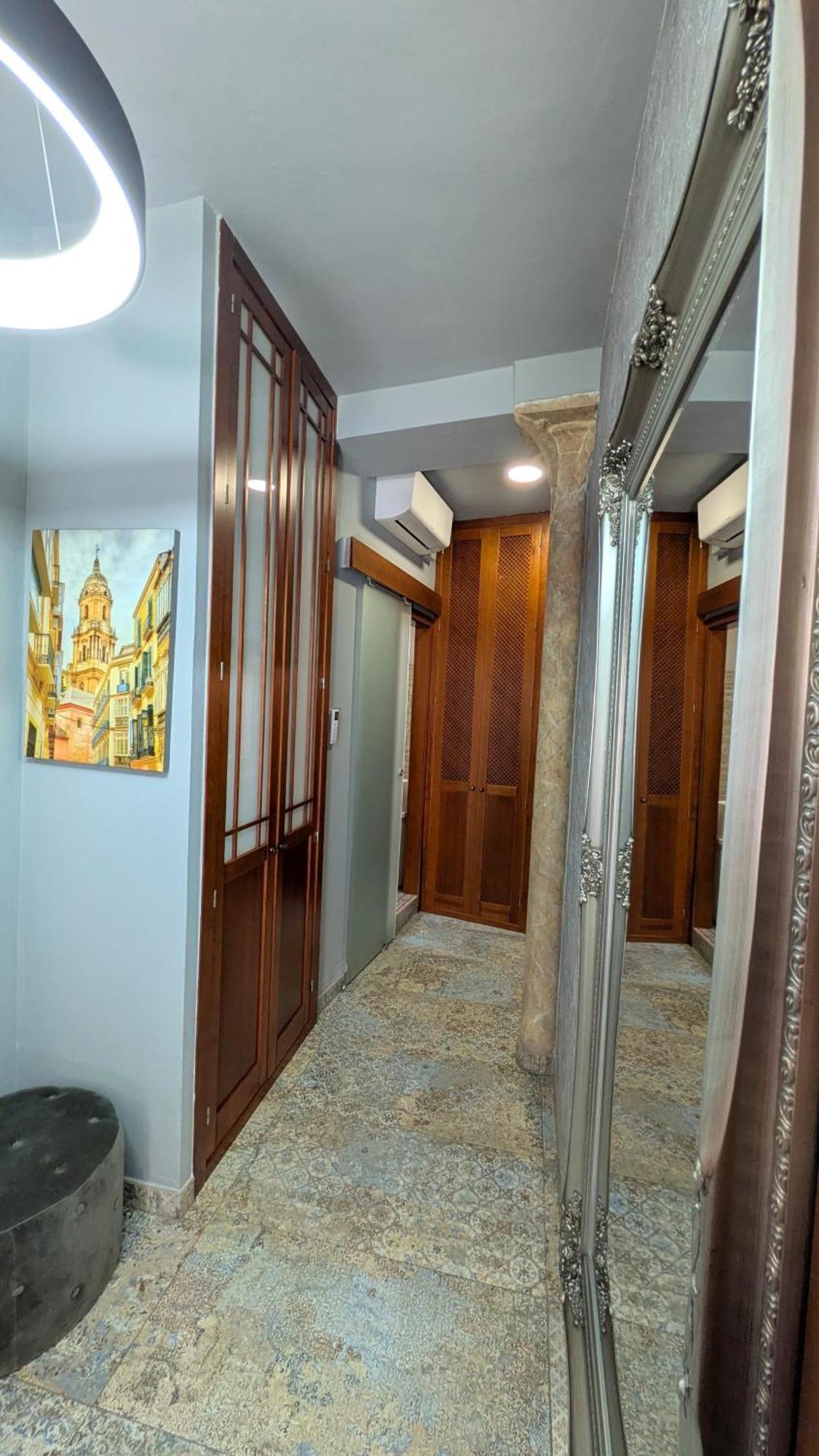Alma De Malaga 2Br Stay With Art History & Comfort In The Heart Of The City Málaga Extérieur photo