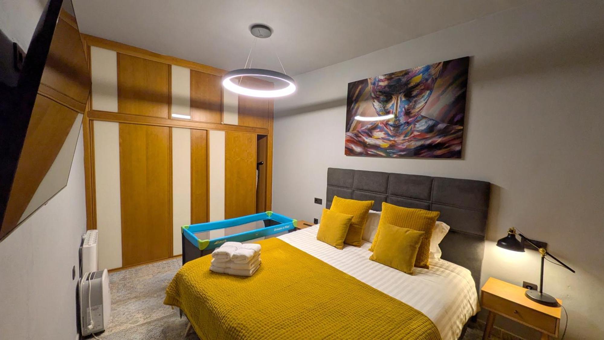 Alma De Malaga 2Br Stay With Art History & Comfort In The Heart Of The City Málaga Extérieur photo