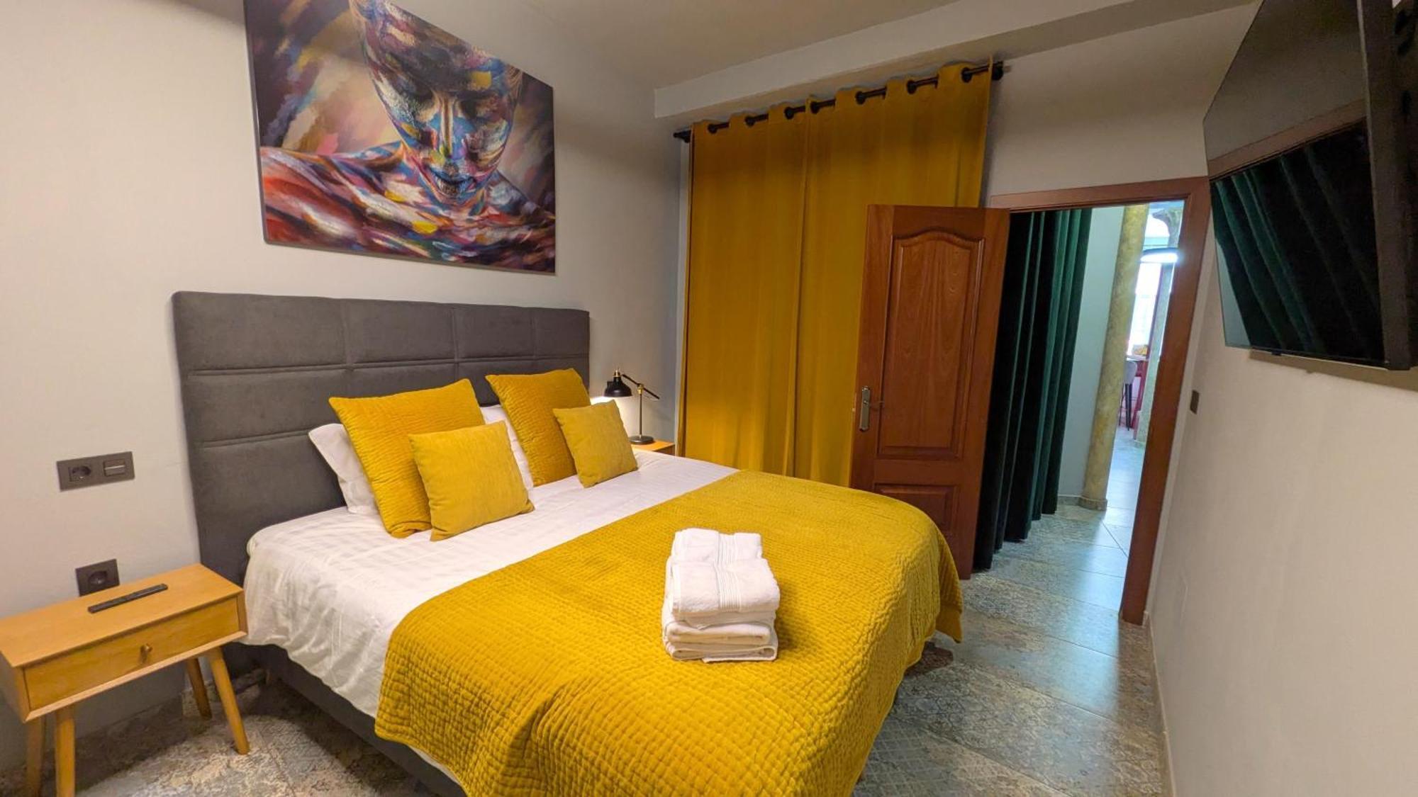 Alma De Malaga 2Br Stay With Art History & Comfort In The Heart Of The City Málaga Extérieur photo